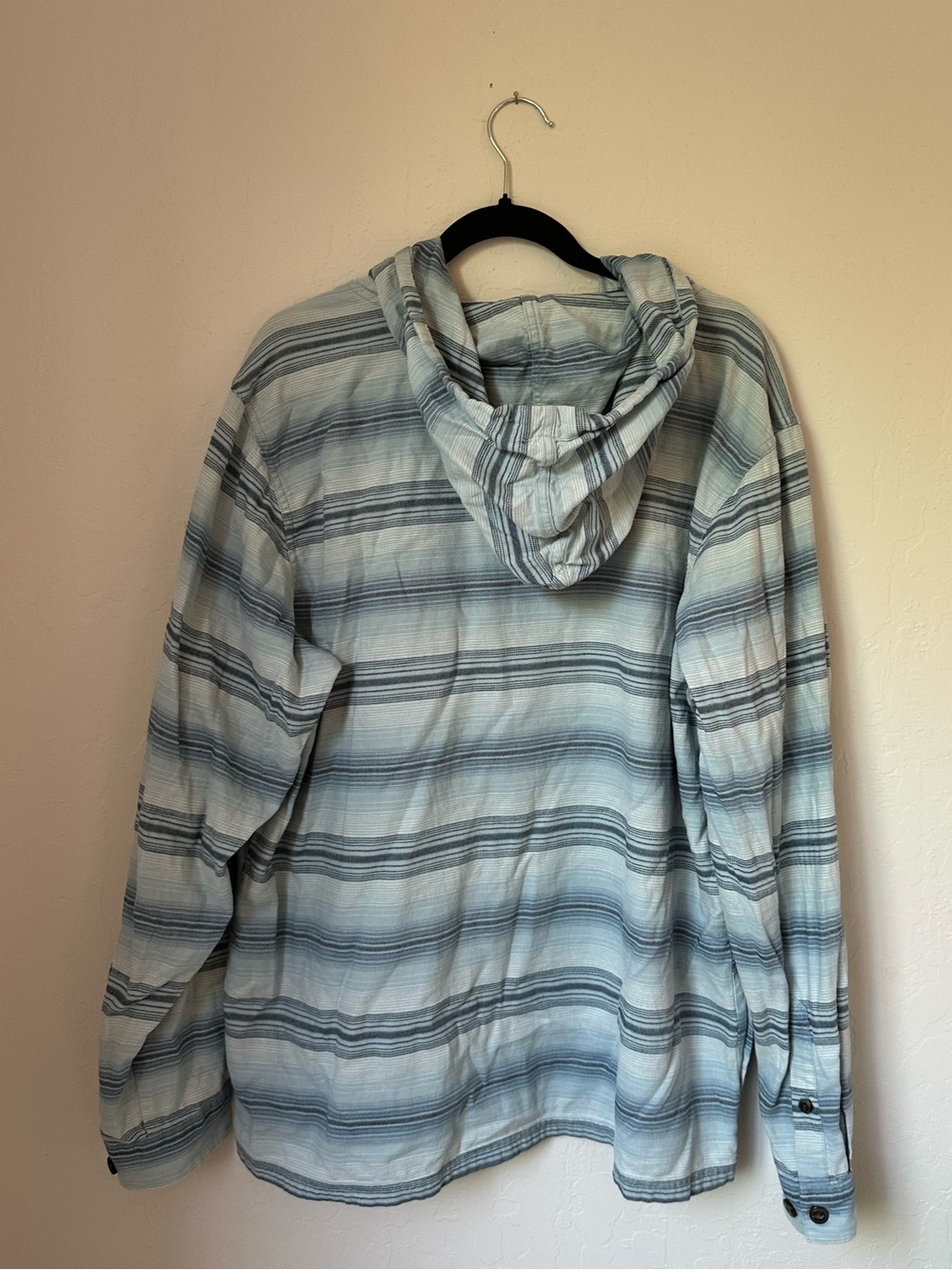 Patagonia Light Blue and Gray Striped Hooded Henley - Picture 3 of 5